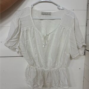 Abercrombie & Fitch White Peasant Blouse